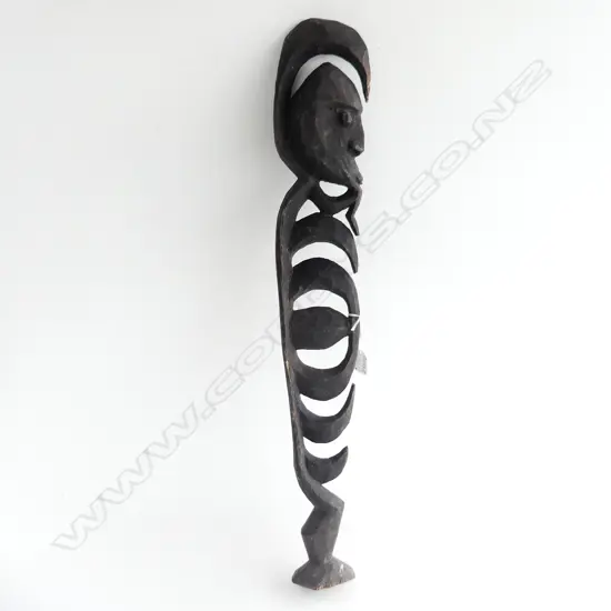 PNG carved figure,